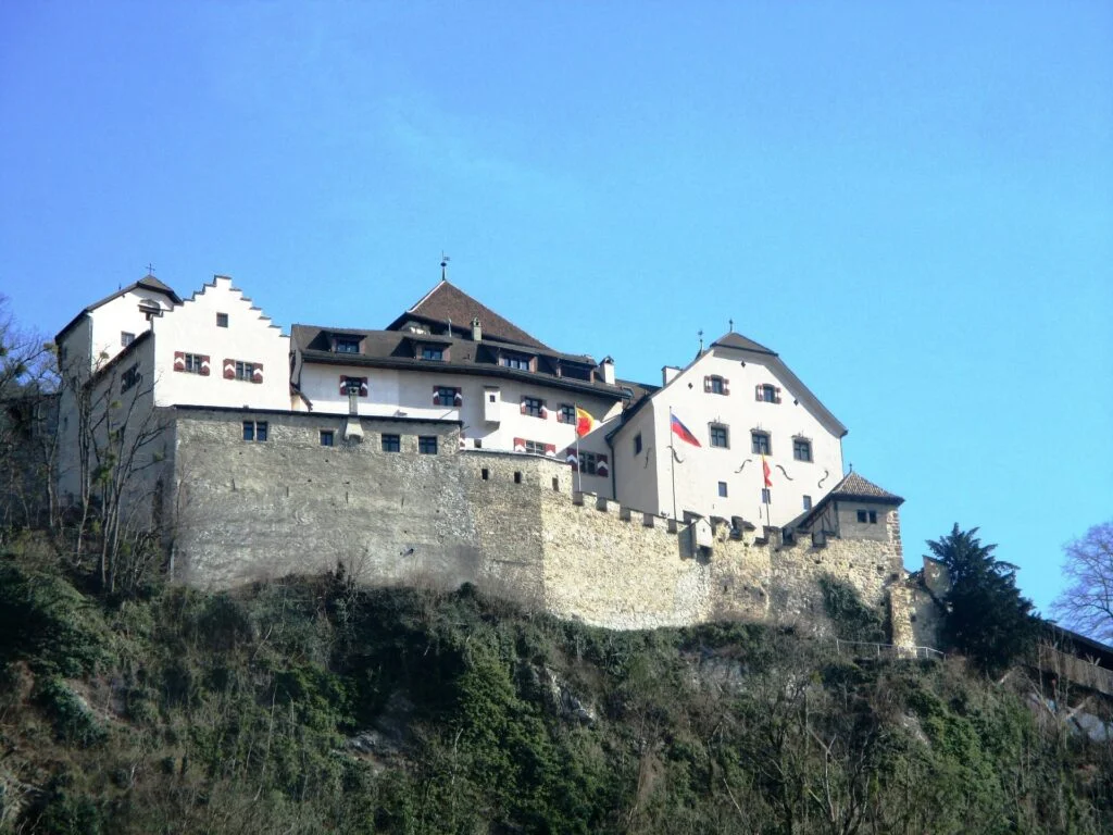 открыть счет в Лихтенштейне